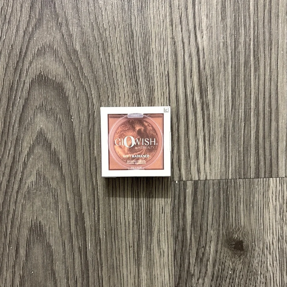 Huda Beauty Glowish Mini Bronzer